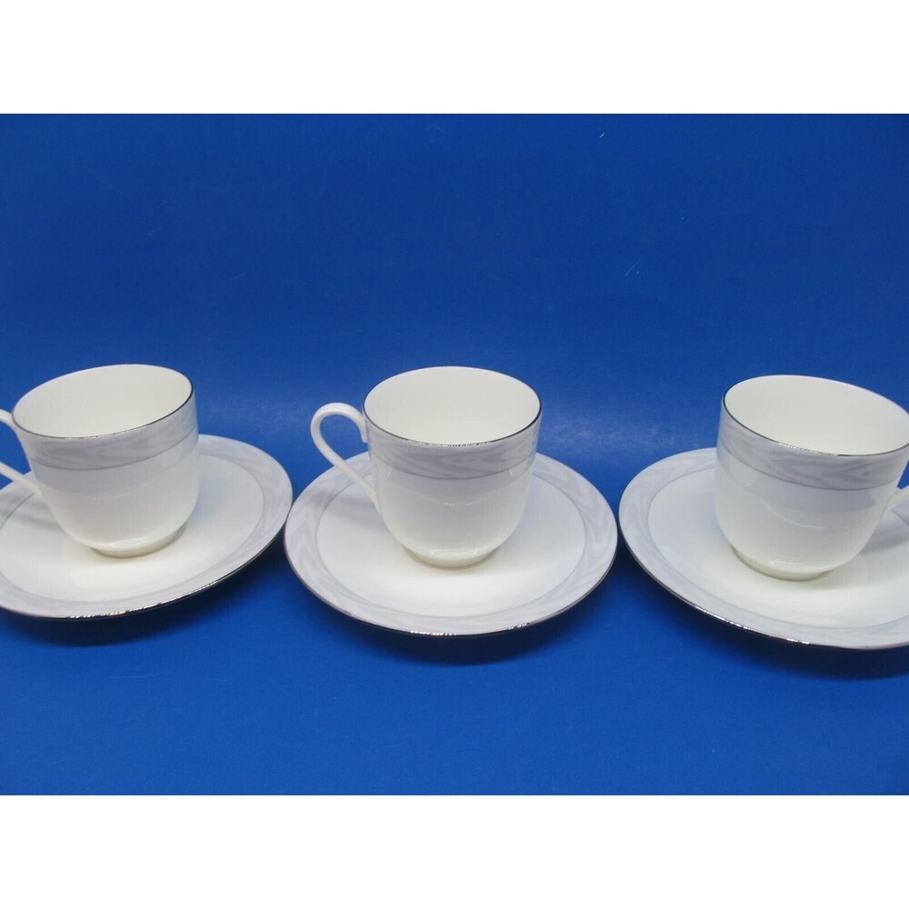 Mikasa Satin Moire Set Of 4 Saucers And 3 Footed Cups
